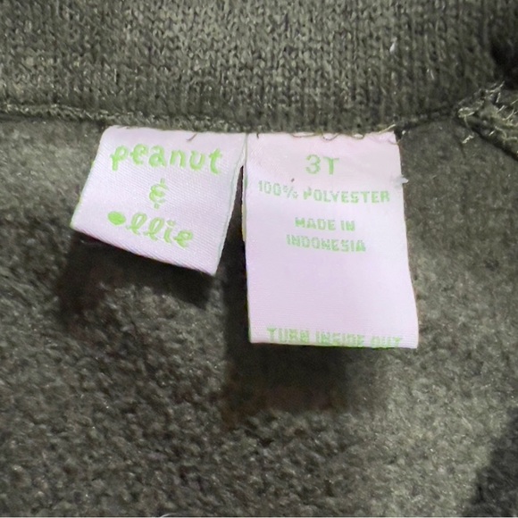 PEANUT & ELLIE | boys | 3T | green | sweater - Picture 2 of 2